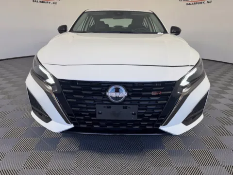 More photos of 2025 Nissan Altima 2.5 SR at Jerry Hunt Supercenter - Salisbury, NC