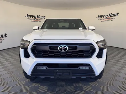 More photos of 2025 Toyota Tacoma TRD Off-Road at Jerry Hunt Supercenter - Salisbury, NC