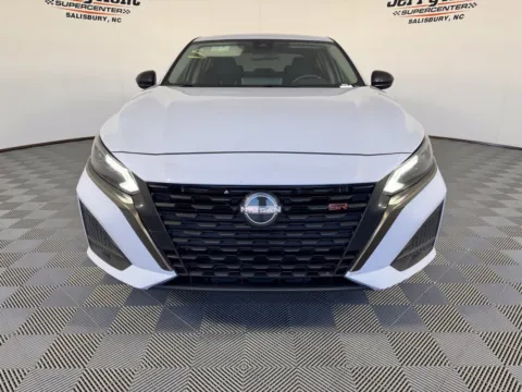 More photos of 2024 Nissan Altima 2.5 SR at Jerry Hunt Supercenter - Salisbury, NC