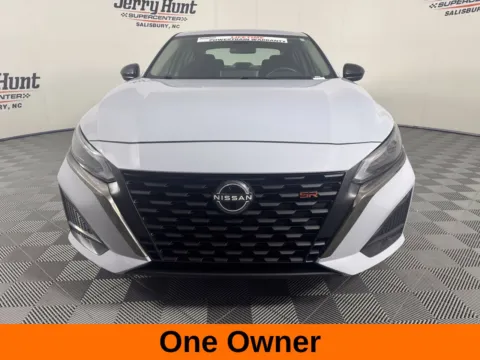More photos of 2024 Nissan Altima 2.5 SR at Jerry Hunt Supercenter - Salisbury, NC