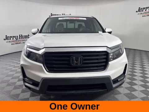 More photos of 2023 Honda Ridgeline RTL at Jerry Hunt Supercenter - Salisbury, NC