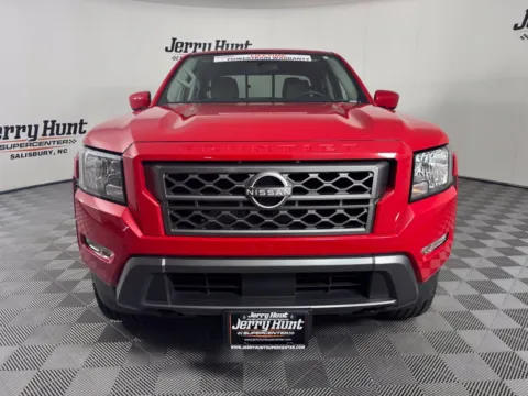 More photos of 2022 Nissan Frontier SV at Jerry Hunt Supercenter - Salisbury, NC