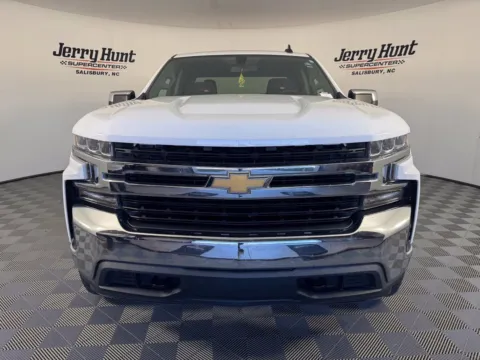 More photos of 2020 Chevrolet Silverado 1500 LT at Jerry Hunt Supercenter - Salisbury, NC