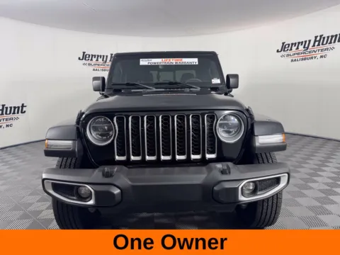 More photos of 2022 Jeep Gladiator Overland at Jerry Hunt Supercenter - Salisbury, NC