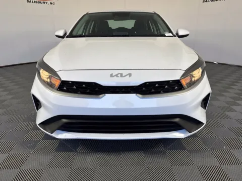 More photos of 2024 Kia Forte LXS at Jerry Hunt Supercenter - Salisbury, NC