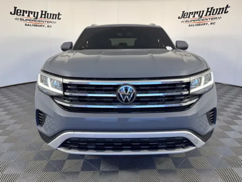 More photos of 2023 Volkswagen Atlas Cross Sport 3.6L V6 SEL at Jerry Hunt Supercenter - Salisbury, NC