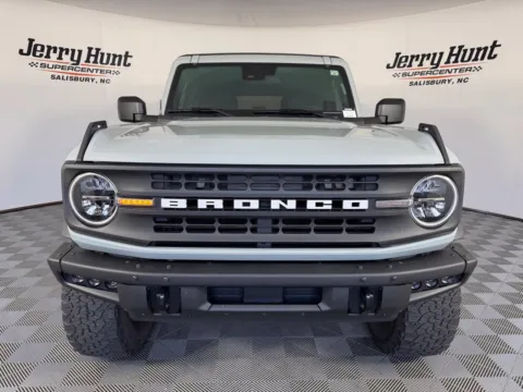 More photos of 2022 Ford Bronco Black Diamond at Jerry Hunt Supercenter - Salisbury, NC