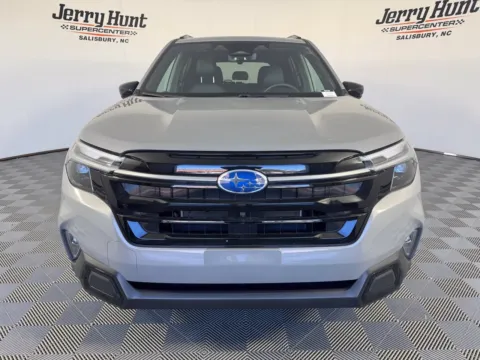 More photos of 2025 Subaru Forester Hybrid Touring at Jerry Hunt Supercenter - Salisbury, NC