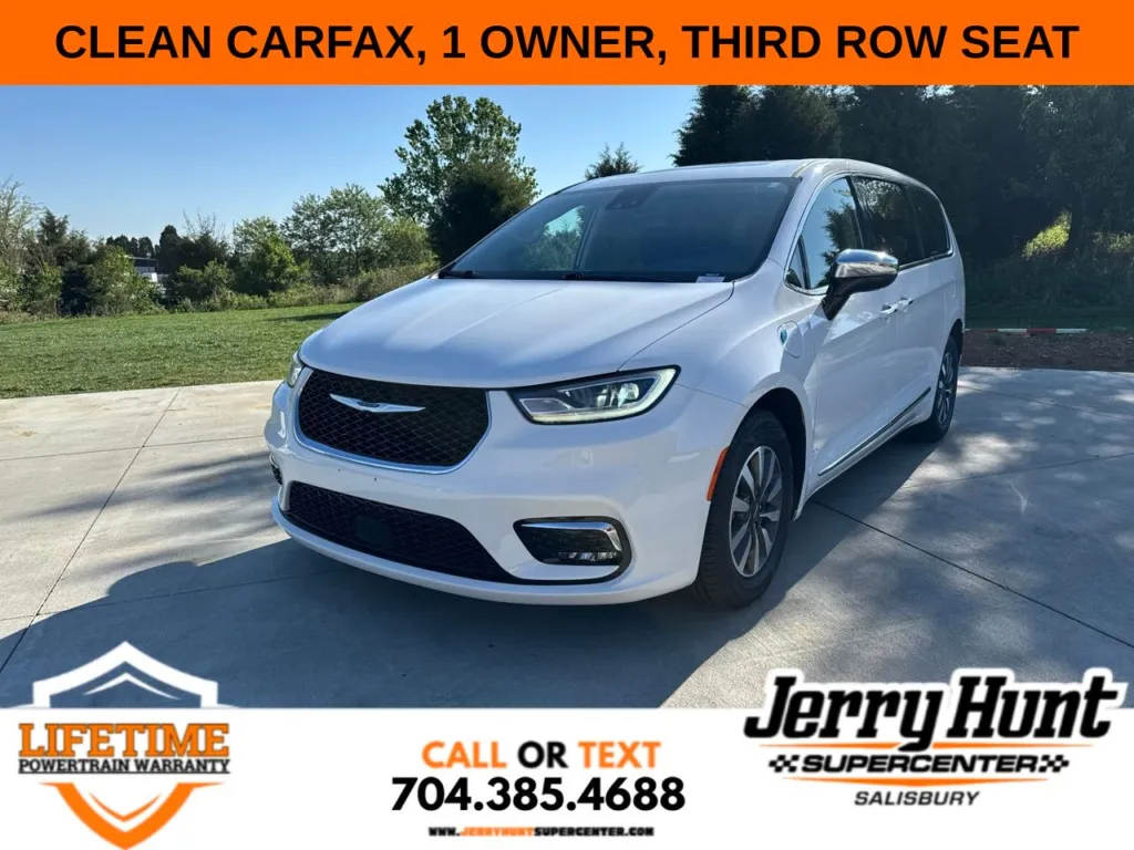 2023 Chrysler Pacifica Hybrid Limited for sale in Salisbury, NC