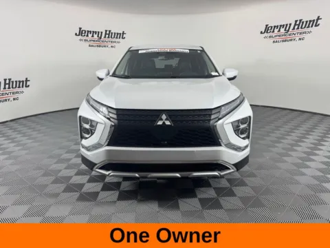 More photos of 2023 Mitsubishi Eclipse Cross SE at Jerry Hunt Supercenter - Salisbury, NC