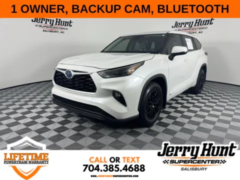 White 2023 Toyota Highlander Hybrid LE for sale in Salisbury, NC