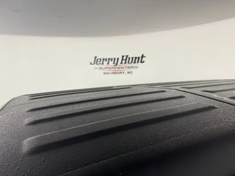 More photos of 2018 Jeep Wrangler Unlimited Rubicon at Jerry Hunt Supercenter - Salisbury, NC