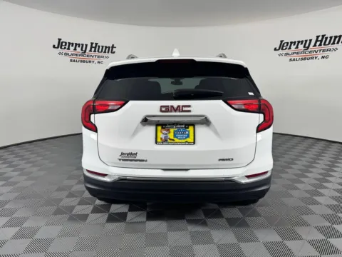 More photos of 2020 GMC Terrain SLT at Jerry Hunt Supercenter - Salisbury, NC