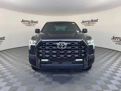 More photos of 2022 Toyota Tundra Platinum at Jerry Hunt Supercenter - Salisbury, NC