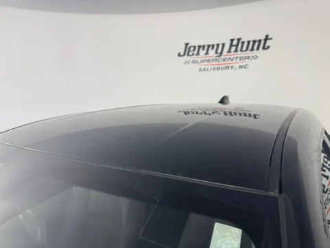 More photos of 2020 Toyota C-HR LE at Jerry Hunt Supercenter - Salisbury, NC