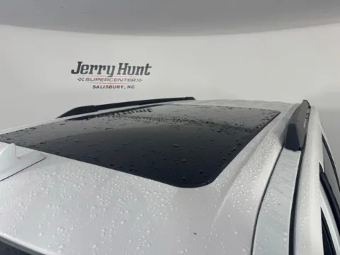 More photos of 2024 Ford Expedition XLT at Jerry Hunt Supercenter - Salisbury, NC