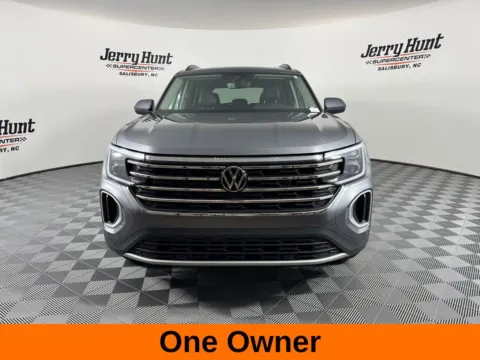 More photos of 2024 Volkswagen Atlas 2.0T SE w/Technology at Jerry Hunt Supercenter - Salisbury, NC