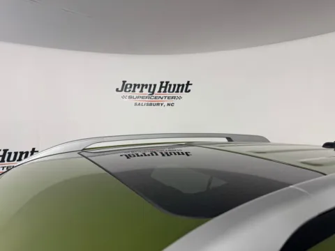 More photos of 2024 Hyundai Venue SEL at Jerry Hunt Supercenter - Salisbury, NC