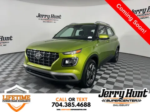 Green 2024 Hyundai Venue SEL for sale in Salisbury, NC