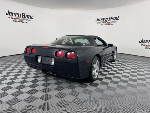 More photos of 1998 Chevrolet Corvette at Jerry Hunt Supercenter - Salisbury, NC