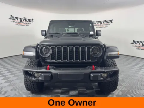 More photos of 2024 Jeep Gladiator Rubicon at Jerry Hunt Supercenter - Salisbury, NC