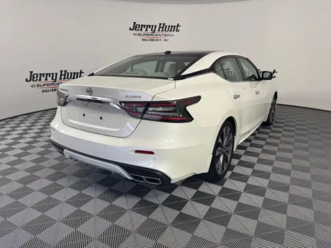 More photos of 2023 Nissan Maxima Platinum at Jerry Hunt Supercenter - Salisbury, NC