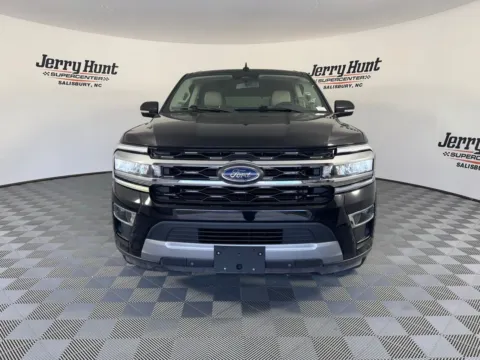 More photos of 2023 Ford Expedition Limited at Jerry Hunt Supercenter - Salisbury, NC