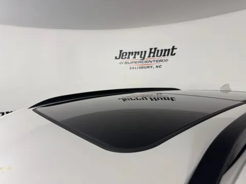 More photos of 2023 Buick Envision Essence at Jerry Hunt Supercenter - Salisbury, NC