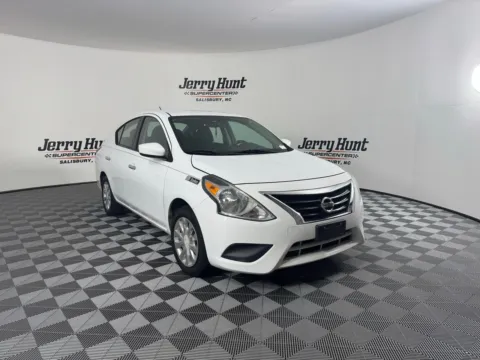 More photos of 2019 Nissan Versa 1.6 SV at Jerry Hunt Supercenter - Salisbury, NC