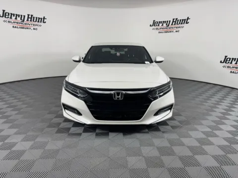 More photos of 2018 Honda Accord Sport at Jerry Hunt Supercenter - Salisbury, NC