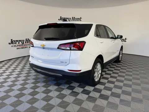 More photos of 2024 Chevrolet Equinox LT at Jerry Hunt Supercenter - Salisbury, NC