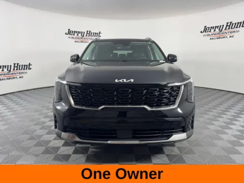 More photos of 2024 Kia Sorento S at Jerry Hunt Supercenter - Salisbury, NC