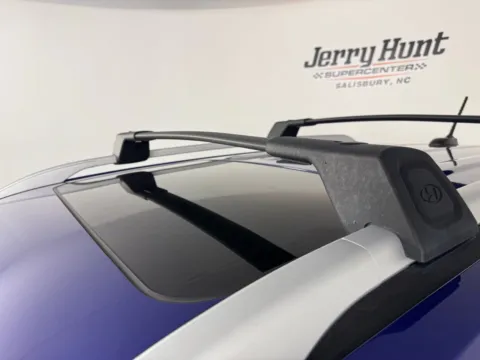 More photos of 2023 Hyundai Venue SEL at Jerry Hunt Supercenter - Salisbury, NC