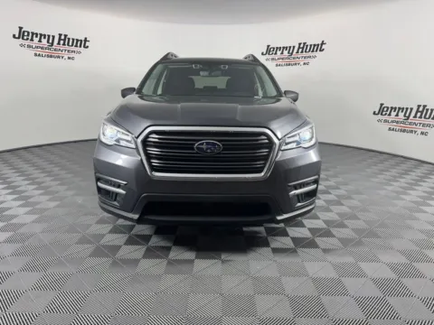 More photos of 2022 Subaru Ascent Premium at Jerry Hunt Supercenter - Salisbury, NC