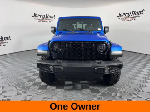 More photos of 2023 Jeep Gladiator Willys at Jerry Hunt Supercenter - Salisbury, NC