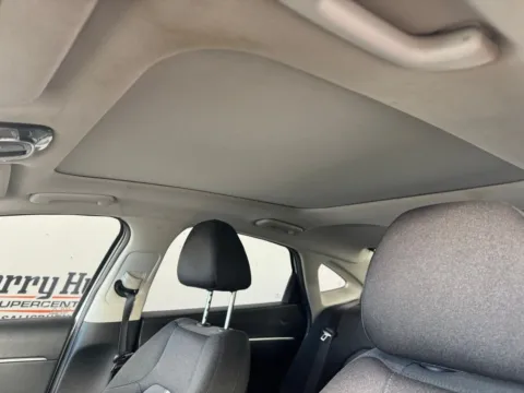 More photos of 2021 Hyundai Sonata SEL at Jerry Hunt Supercenter - Salisbury, NC