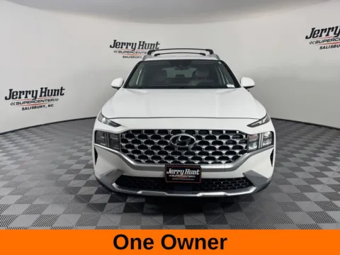 More photos of 2022 Hyundai Santa Fe SEL at Jerry Hunt Supercenter - Salisbury, NC
