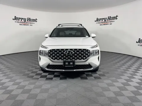 More photos of 2022 Hyundai Santa Fe SEL at Jerry Hunt Supercenter - Salisbury, NC