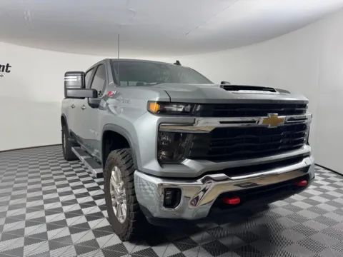 More photos of 2024 Chevrolet Silverado 2500HD LT at Jerry Hunt Supercenter - Salisbury, NC