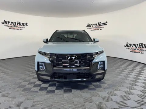 More photos of 2022 Hyundai Santa Cruz Limited at Jerry Hunt Supercenter - Salisbury, NC