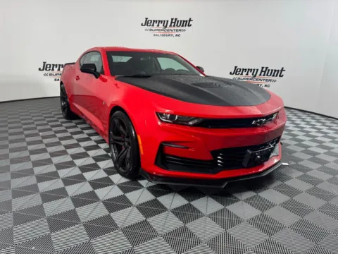 More photos of 2022 Chevrolet Camaro SS at Jerry Hunt Supercenter - Salisbury, NC
