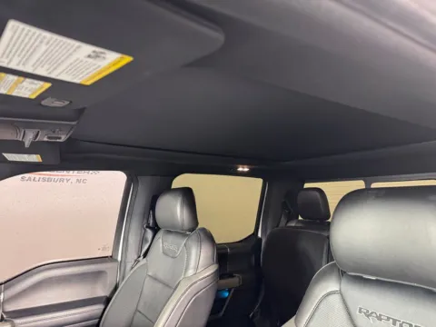 More photos of 2020 Ford F-150 Raptor at Jerry Hunt Supercenter - Salisbury, NC