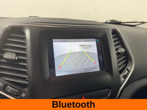 More photos of 2020 Jeep Cherokee Latitude Plus at Jerry Hunt Supercenter - Salisbury, NC