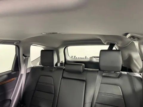 More photos of 2022 Honda CR-V Touring at Jerry Hunt Supercenter - Salisbury, NC