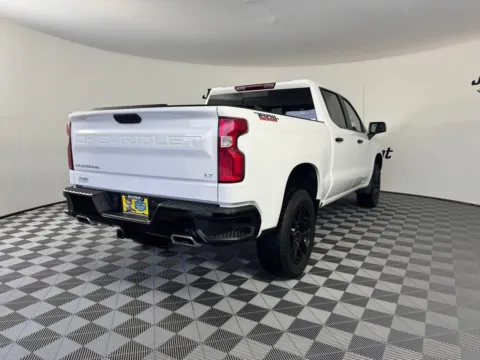 More photos of 2025 Chevrolet Silverado 1500 LT Trail Boss at Jerry Hunt Supercenter - Salisbury, NC