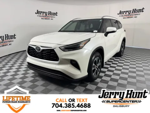 White 2021 Toyota Highlander XLE for sale in Salisbury, NC