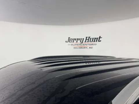 More photos of 2024 Ford Explorer Limited at Jerry Hunt Supercenter - Salisbury, NC
