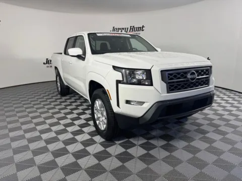 More photos of 2024 Nissan Frontier SV at Jerry Hunt Supercenter - Salisbury, NC
