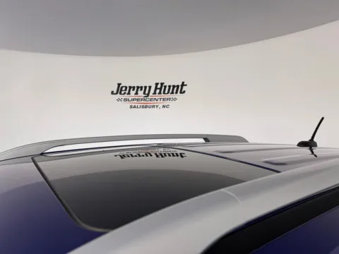More photos of 2024 Hyundai Venue SEL at Jerry Hunt Supercenter - Salisbury, NC