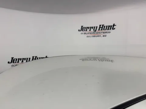 More photos of 2023 Nissan Altima 2.5 SV at Jerry Hunt Supercenter - Salisbury, NC